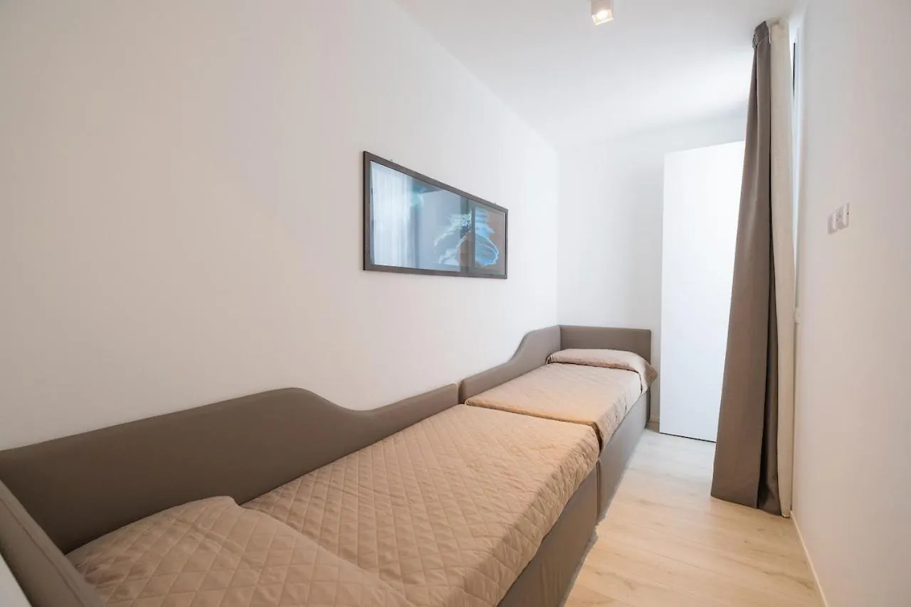 Palms Edition Lido di Jesolo Apartment